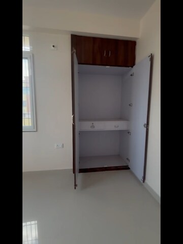 Room in 2 BHK Builder Floor at Jakariyapur – for Rent