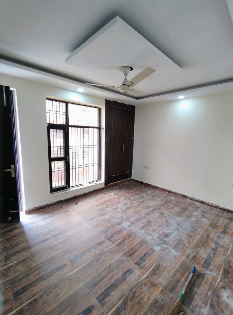 Room, yk-homes 4 Bedroom 2220 Sq.Ft. Builder Floor In Green Fields Colony Faridabad 8794759