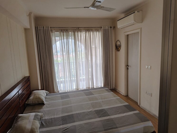 Bedroom, dlf-express-greens 3.5 Bedroom 1958 Sq.Ft. Apartment In Manesar Sector 1a Gurgaon 8794747