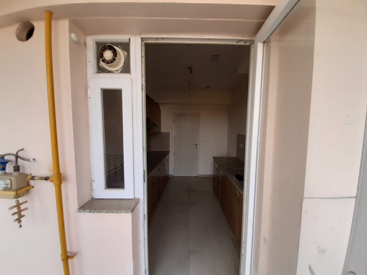 3.5 BHK + Pooja Room,Servant Room 1928 Sq.Ft. Apartment in DLF Express Greens