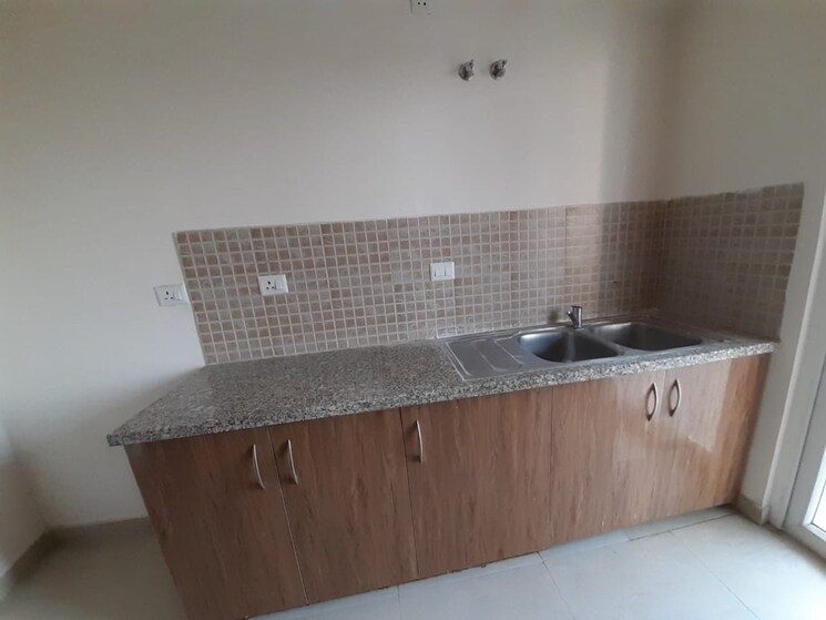 undefined, dlf-express-greens 3.5 Bedroom 1928 Sq.Ft. Apartment In Manesar Sector 1a Gurgaon 8794760