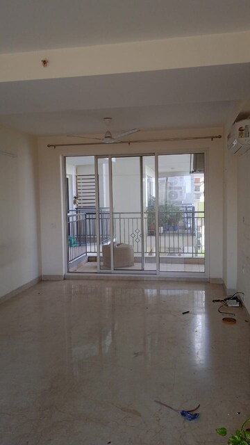 Room in 3 BHK Apartment at Bestech Park View Sanskruti, Sector 92 – for Sale