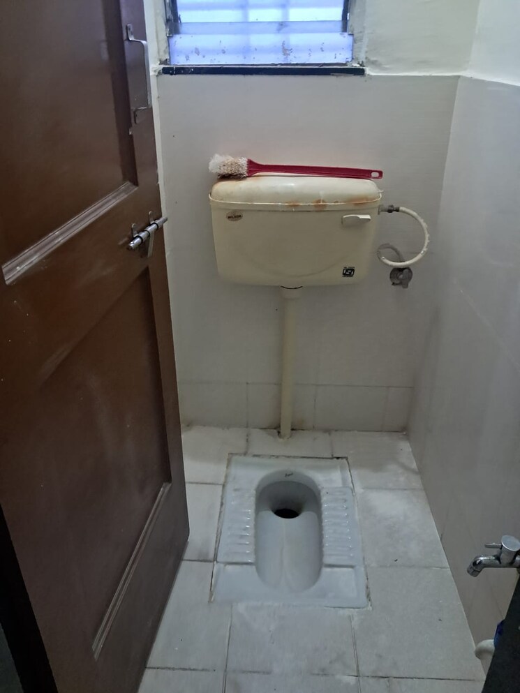 Bathroom, gupta-cherry-hills 1 Bedroom 378 Sq.Ft. Apartment In Chinchwad Pune 8794796