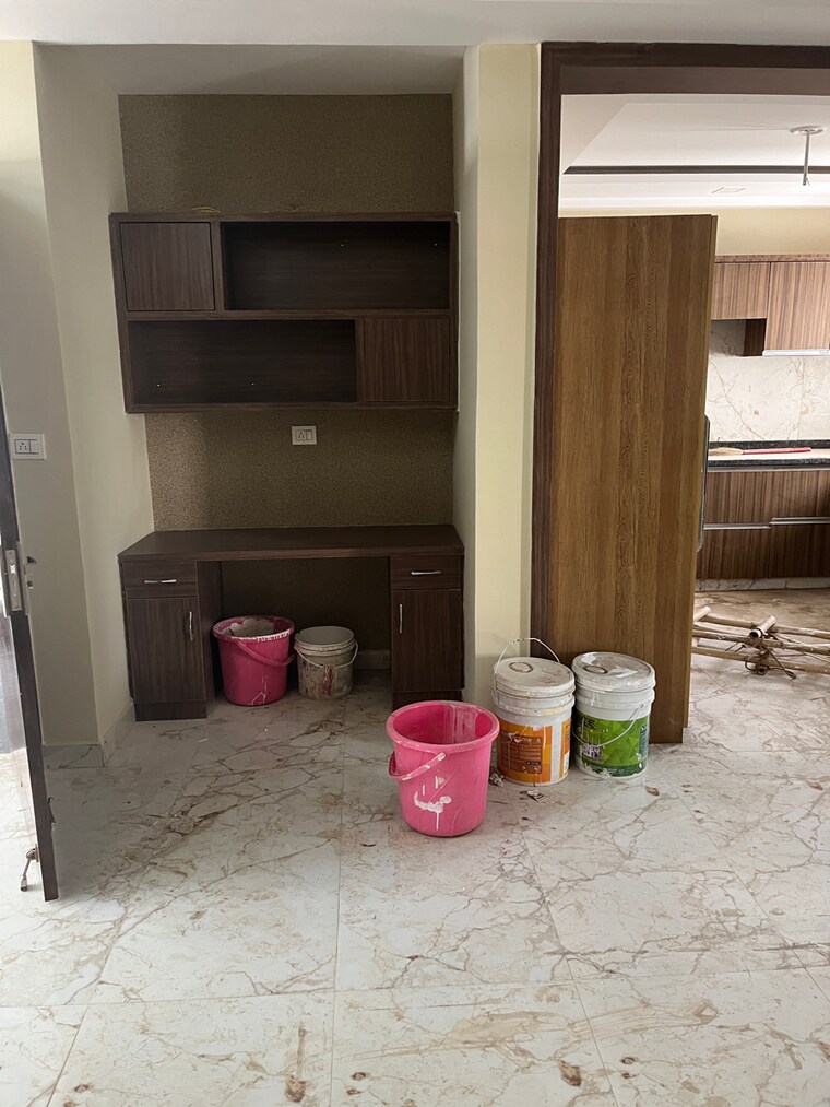 Living Room, parklands 3 Bedroom 250 Sq.Yd. Builder Floor In Sector 85 Faridabad 8794813