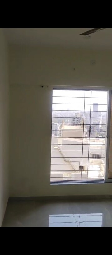 Room in 1 BHK Apartment at Sumer Bay View, Mazgaon – for Sale