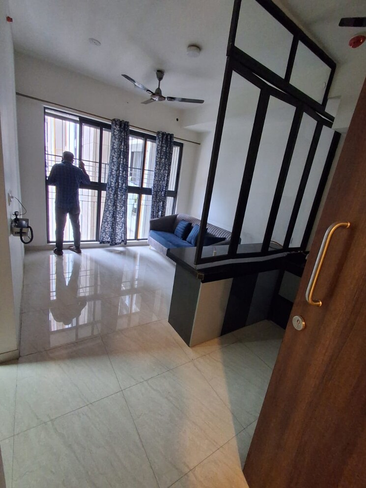 Living Room, lodha-crown-quality-homes 1 Bedroom 354 Sq.Ft. Apartment In Majiwada Thane 8794856