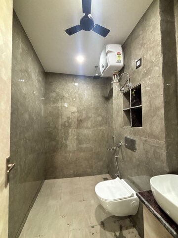 Bathroom in 2 BHK Builder Floor at Sector 57 – for Rent