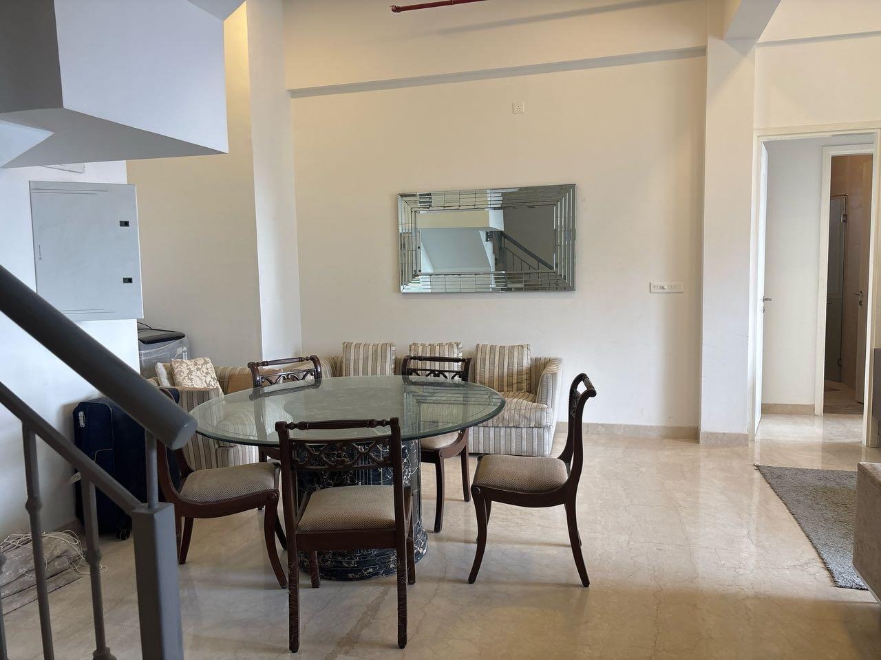 3 BHK + Pooja Room,Servant Room Apartment For Rent in Lodha Trump Tower