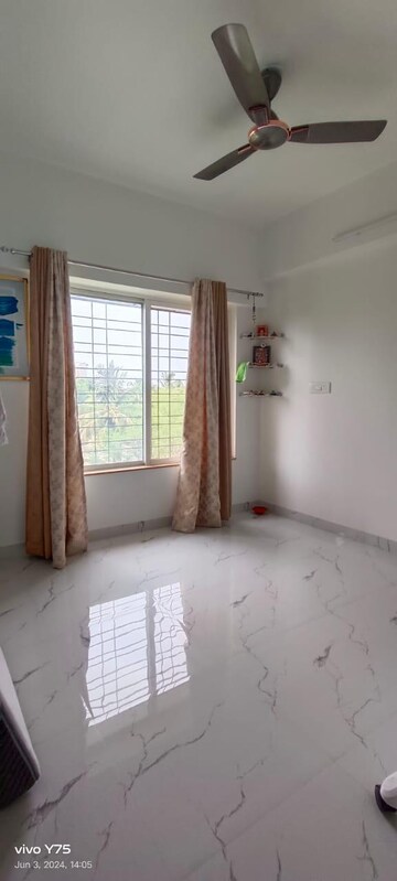 Room in 2 BHK Apartment at Kumar Samruddhi Society, Vishrantwadi – for Sale