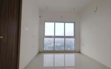 1 BHK Apartment For Rent in Rishab Jay Sarang, Malad East