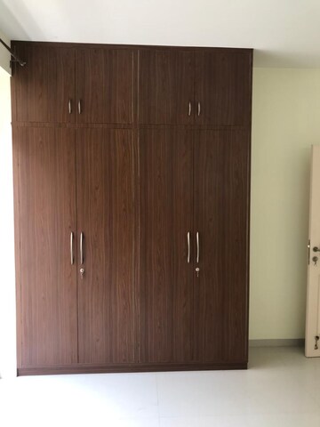 Furnished Amenities in 2 BHK Builder Floor at Emaar MGF Emerald Hills, Sector 65 – for Rent