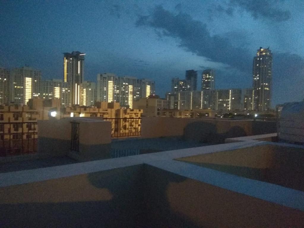 3 BHK + Extra Room 1380 Sq.Ft. Builder Floor in Emaar Emerald Floors