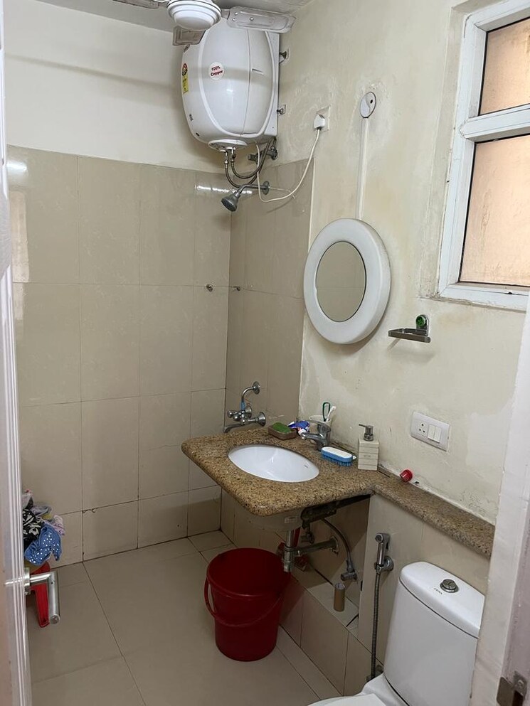 Bathroom, emaar-emerald-floors 3 Bedroom 1380 Sq.Ft. Builder Floor In Sector 65 Gurgaon 8794958