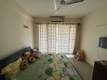 Master Bedroom in 3 BHK Builder Floor at Emaar Emerald Floors, Sector 65 – for Rent
