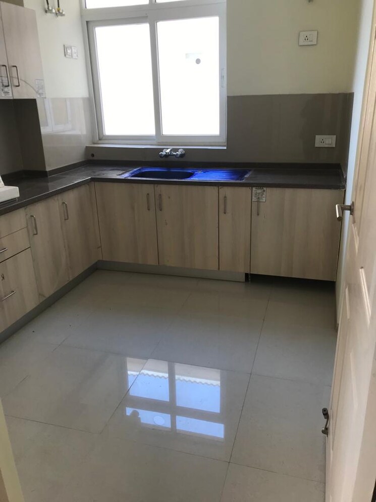 Kitchen, emaar-mgf-emerald-hills 3 Bedroom 1380 Sq.Ft. Builder Floor In Sector 65 Gurgaon 8794965