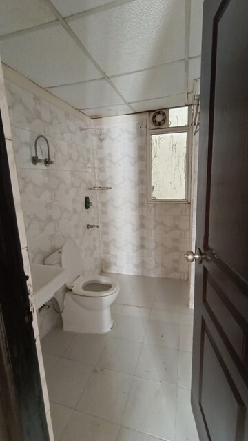Bathroom in 2.5 BHK Apartment at Sethi Max Royale, Sector 76 – for Rent