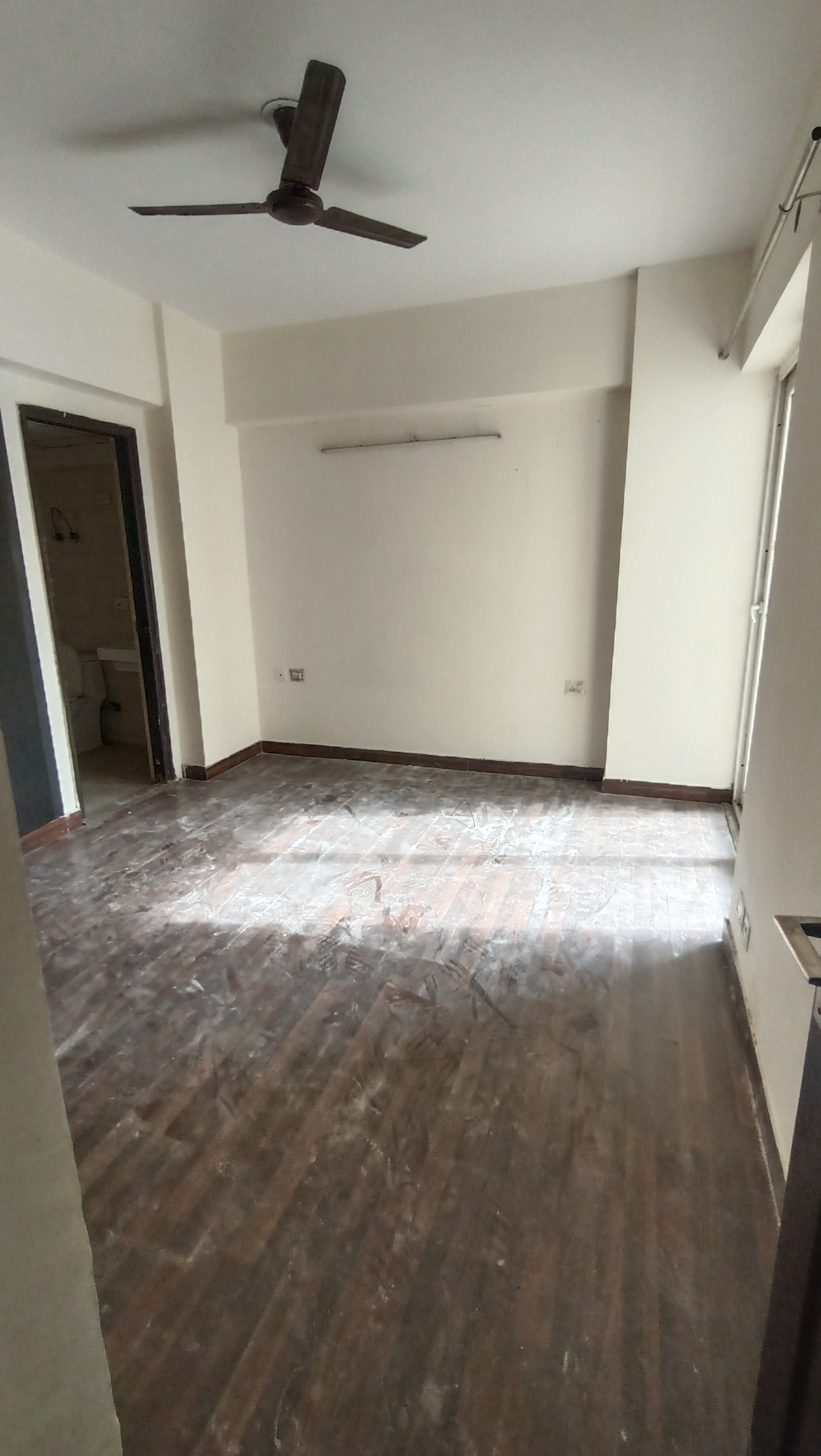 2 BHK 895 Sq.Ft. Apartment in Sethi Max Royale