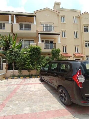 Parking in 4 BHK Builder Floor at Emaar Emerald Floors, Sector 65 – for Rent