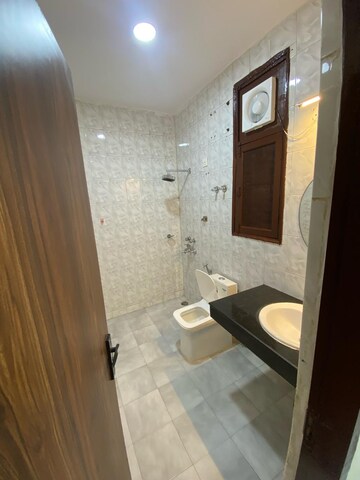 Bathroom in 2 BHK Apartment at M3M Skywalk, Sector 74 – for Rent