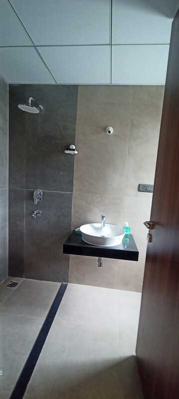 Bathroom in 3 BHK Apartment at Kokapet – for Rent