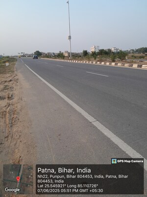 Plot Area in  Plot at Patna - Gaya Road – for Sale