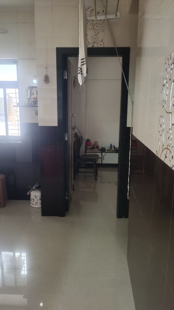 Room in 1 BHK Apartment at Chandraprabha CHS, Bhandup East – for Rent