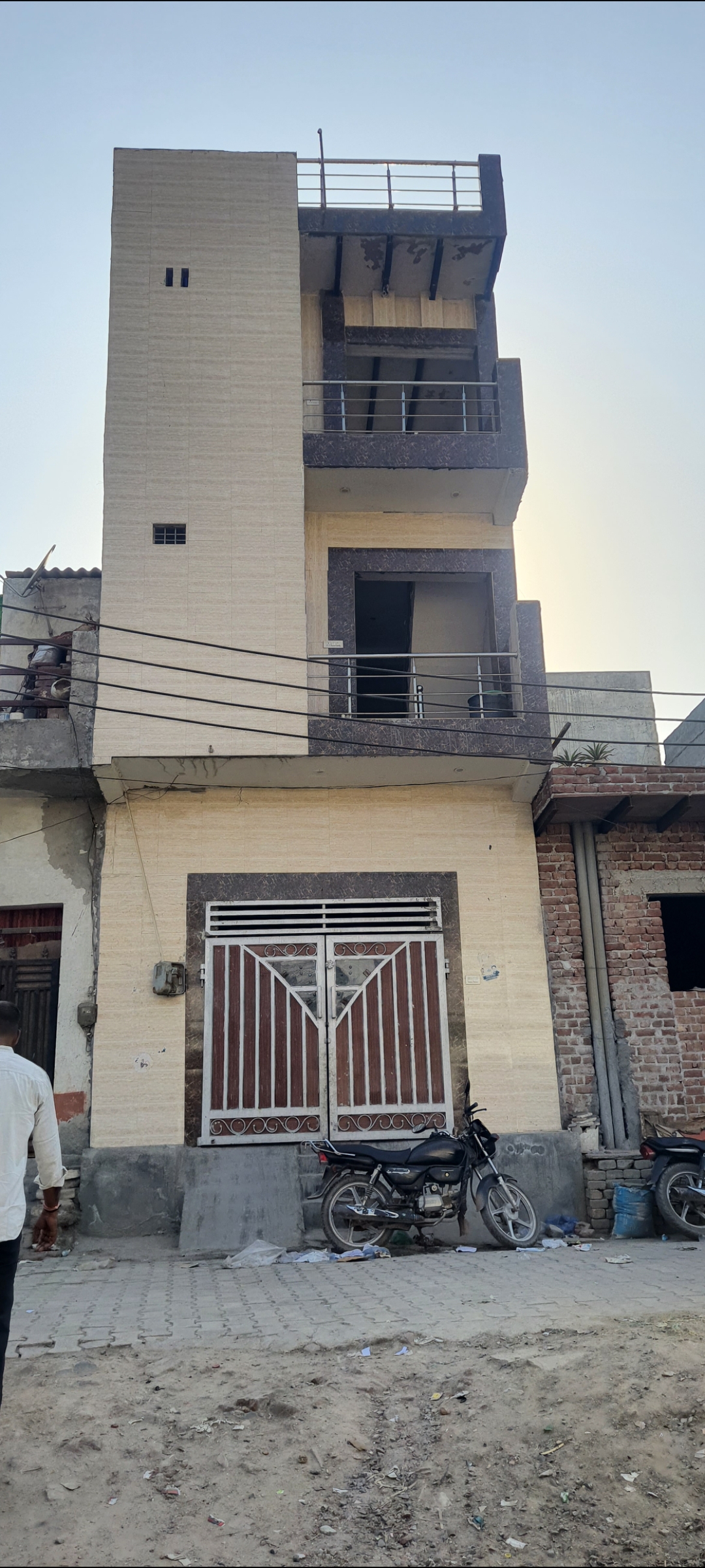 3 BHK + Pooja Room Independent House For Sale in Ballabgarh Faridabad 