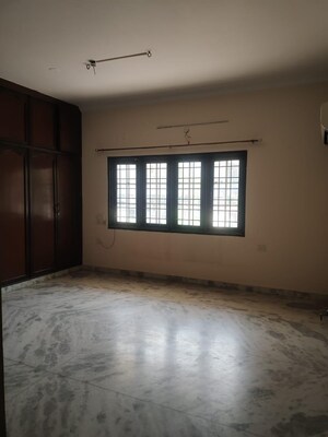 Room in 4 BHK Independent House at Banjara Hills – for Sale