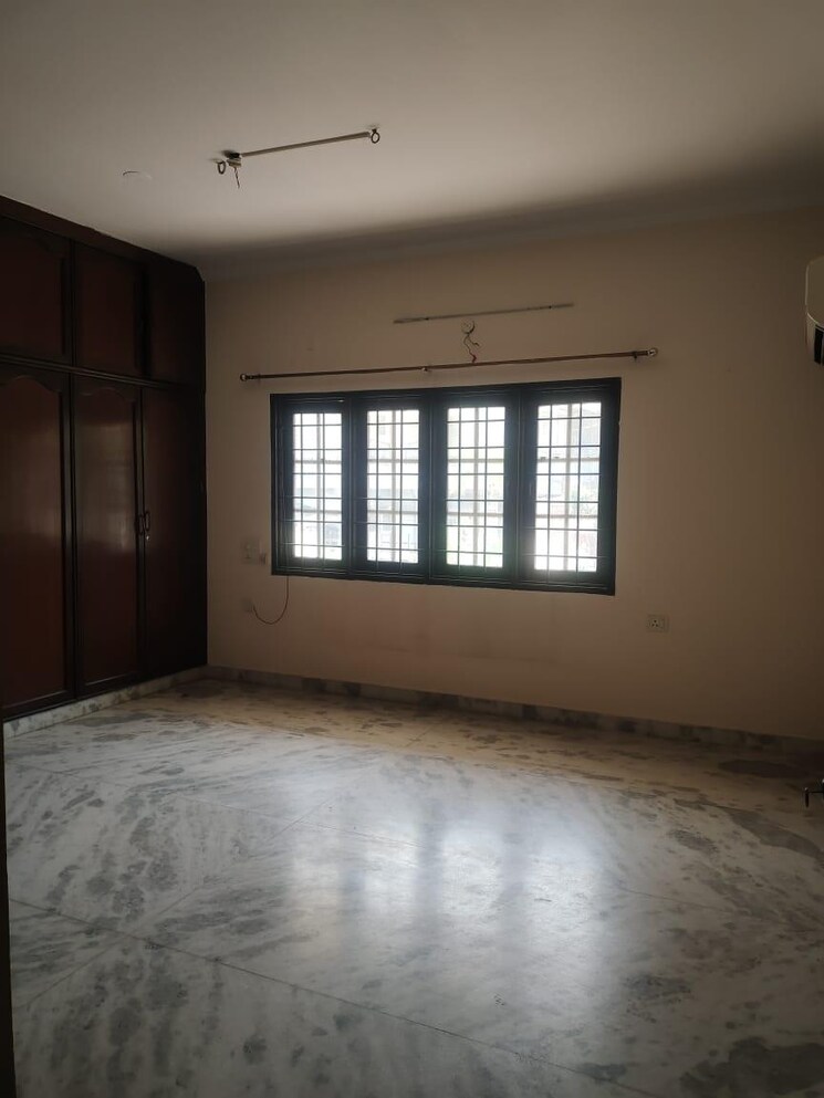Room, banjara hills 4 Bedroom 6000 Sq.Ft. Independent House In Banjara Hills Hyderabad 8795002