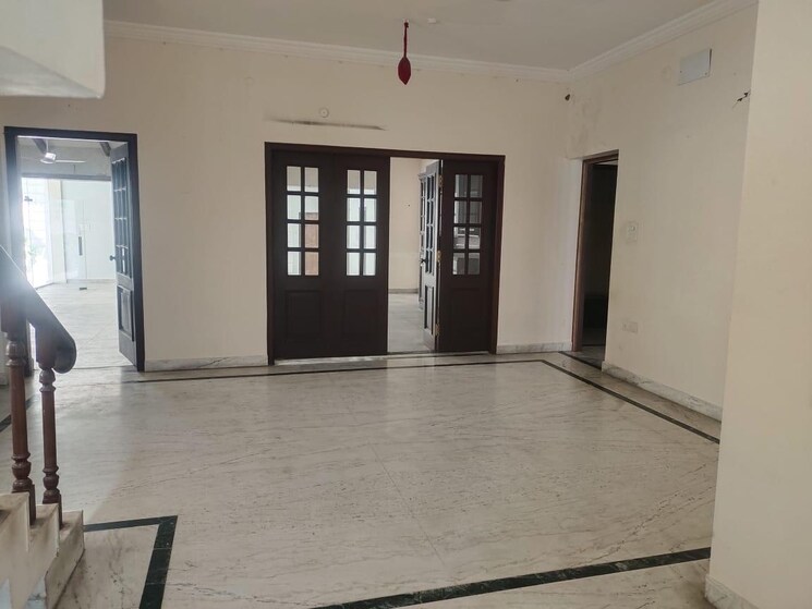 Room, banjara hills 4 Bedroom 6000 Sq.Ft. Independent House In Banjara Hills Hyderabad 8795002