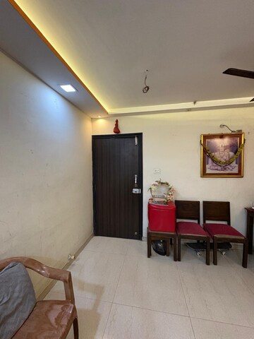 2 BHK Apartment For Rent in Lodha Amara, Kolshet Road