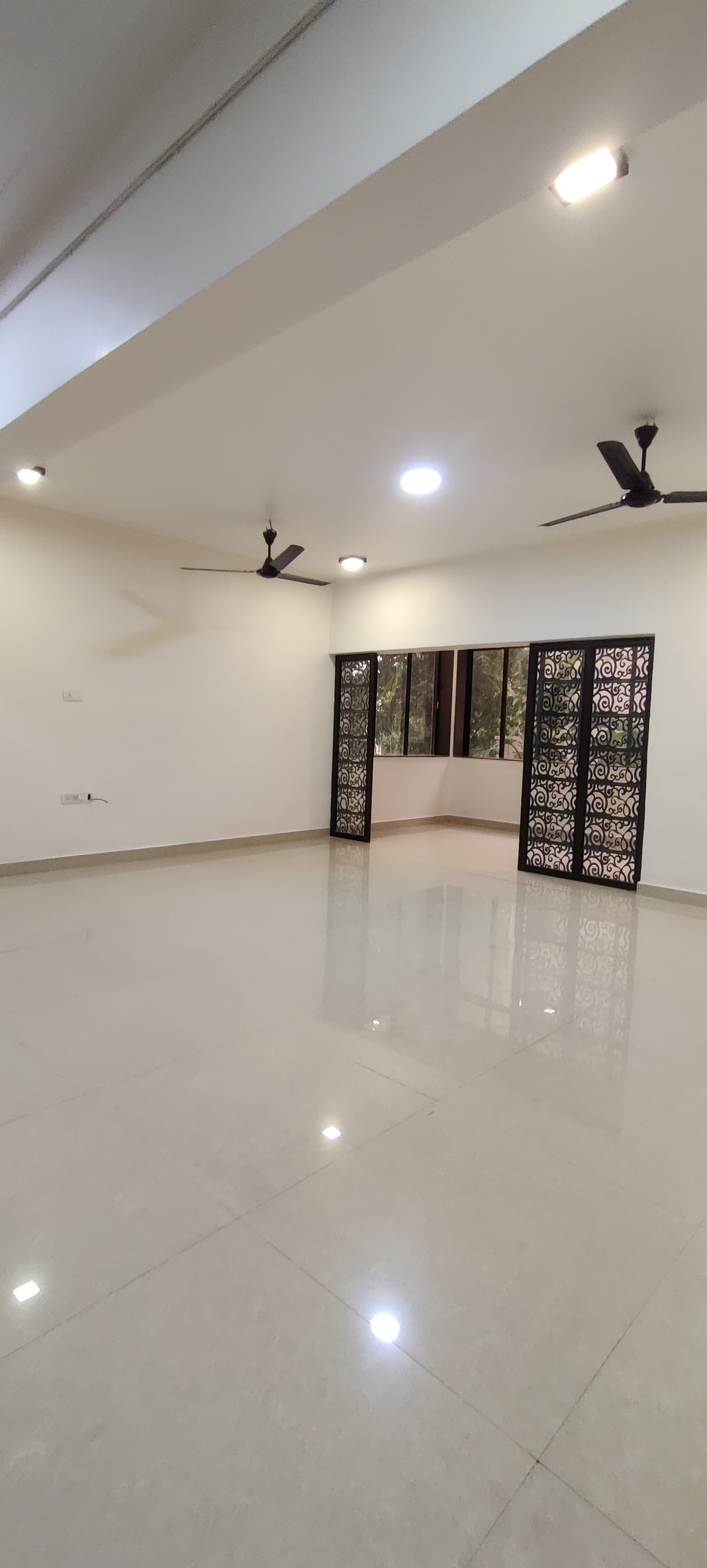 4 BHK + Pooja Room,Study Room,Extra Room 2000 Sq.Ft. Apartment in Venus Apartments Worli