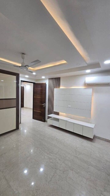 3 BHK Builder Floor For Rent in Pitampura