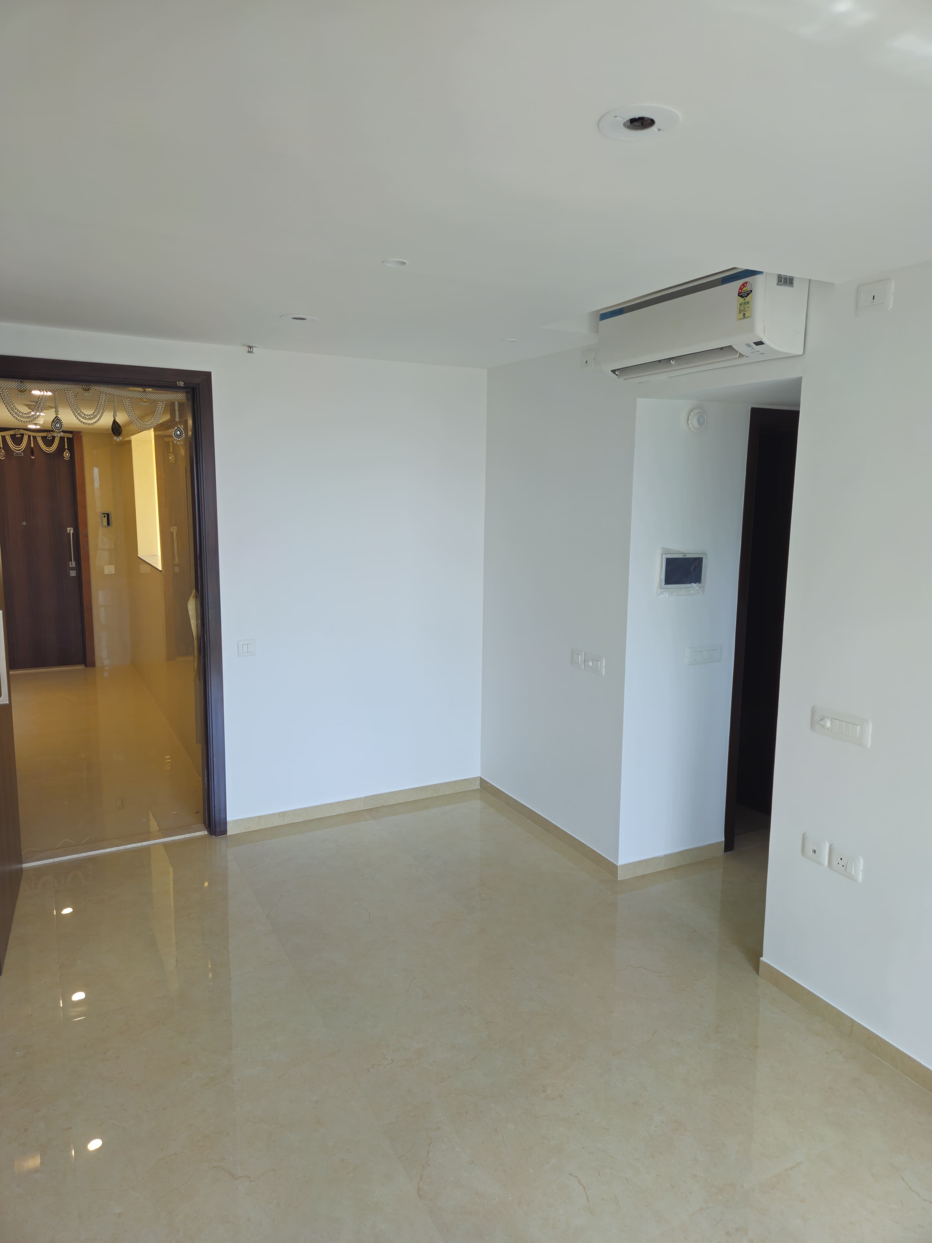 1 BHK Apartment For Rent in Hiranandani Highland
