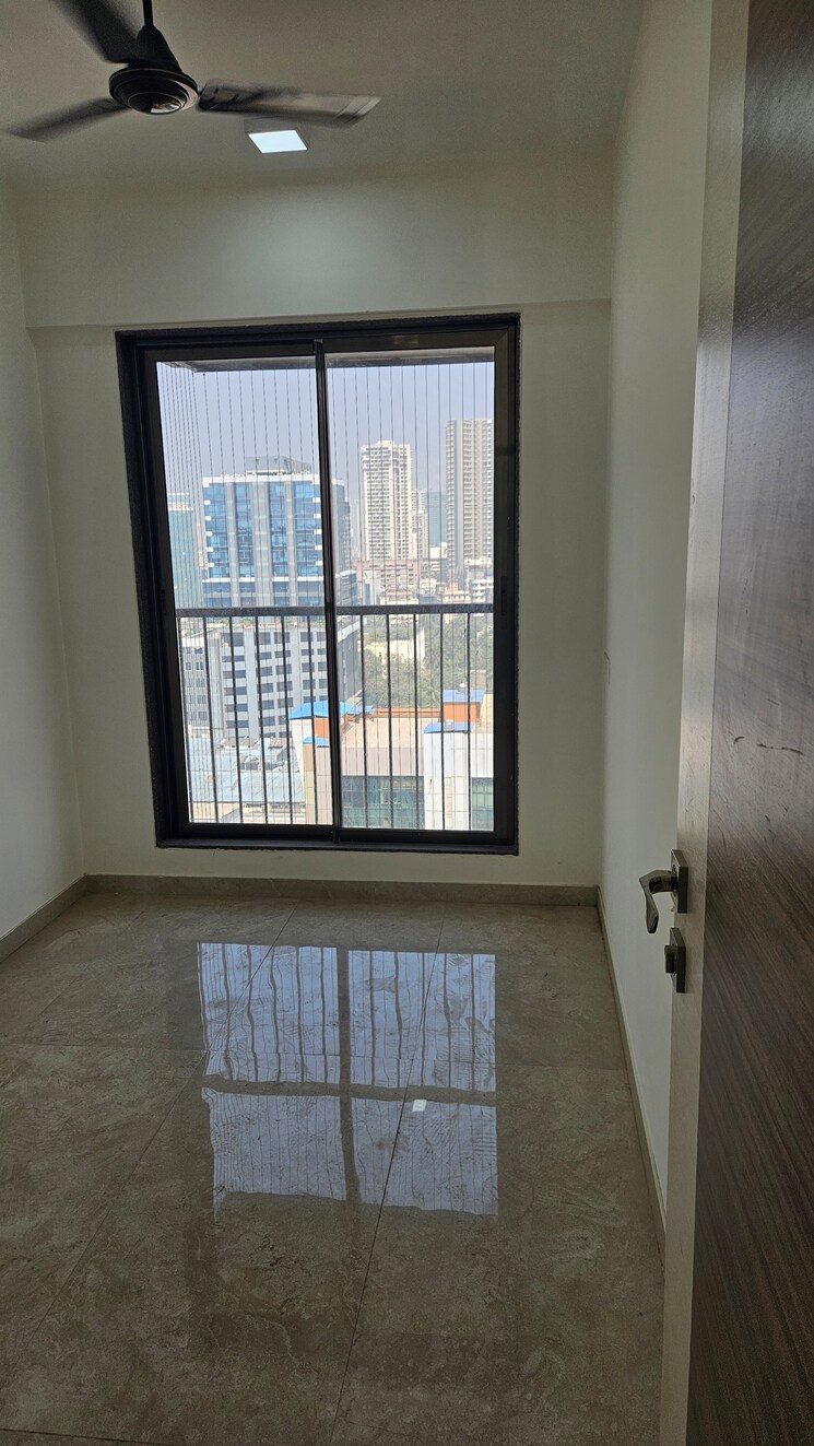 Bedroom, andheri west 1.5 Bedroom 495 Sq.Ft. Apartment In Andheri West Mumbai 8795040