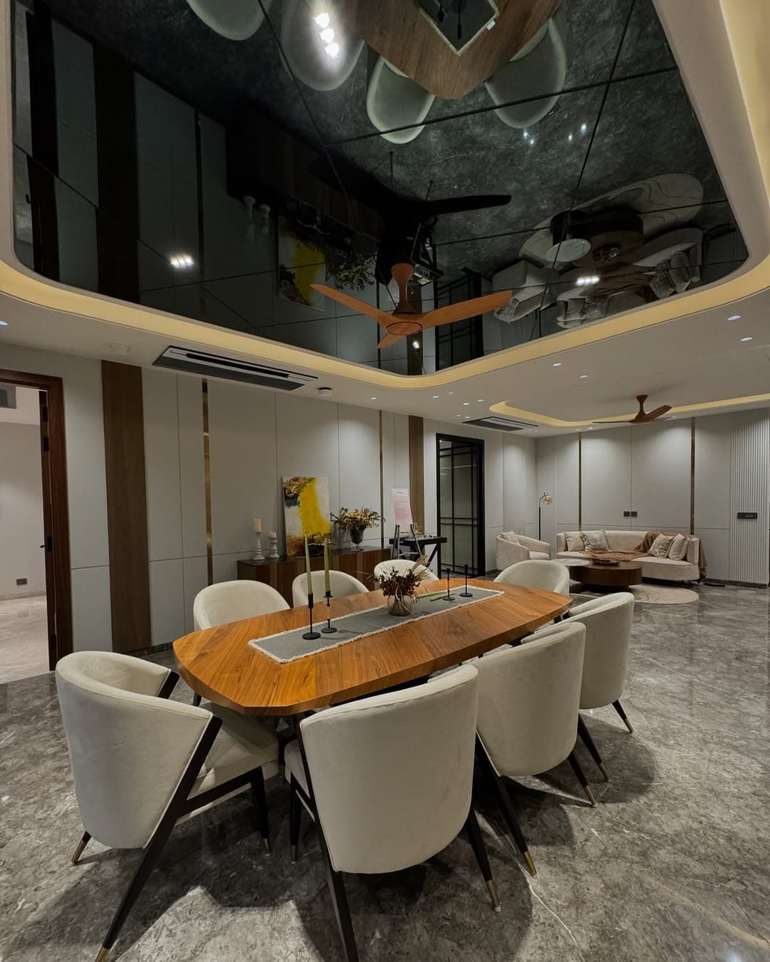 4 BHK + Servant Room 3596 Sq.Ft. Apartment in Kolte Patil 24K Opula