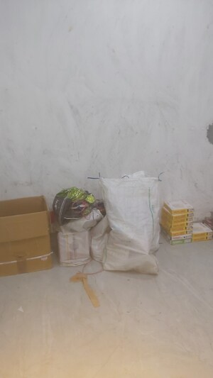 Master Plan in 3.5 BHK Builder Floor at Mayur Vihar – for Sale