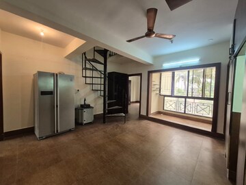 Room in 4 BHK Independent House at Hsr Layout – for Rent