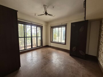 Room in 4 BHK Independent House at Hsr Layout – for Rent