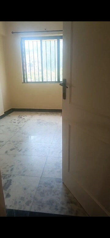 Room in 2 BHK Apartment at Hiranandani Estate Capri, Ghodbunder Road – for Sale