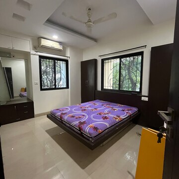 Bedroom in 3 BHK Apartment at Pradhikaran – for Rent