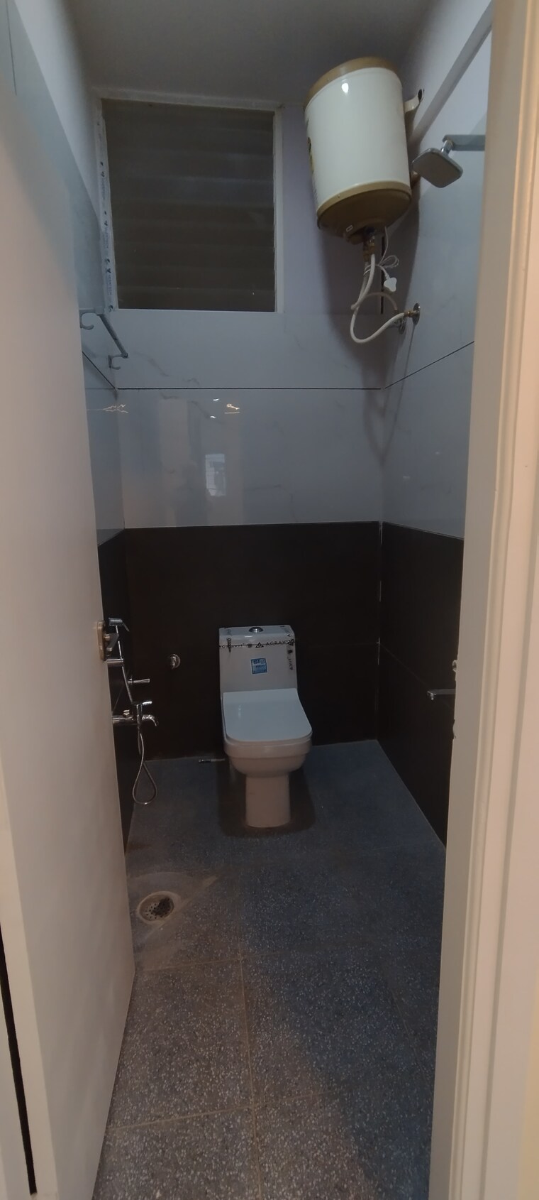 Bathroom, rt nagar 4 Bedroom 2400 Sq.Ft. Penthouse In Rt Nagar Bangalore 8795116