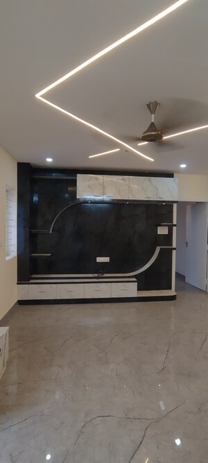 Room in 4 BHK Penthouse at Rt Nagar – for Sale