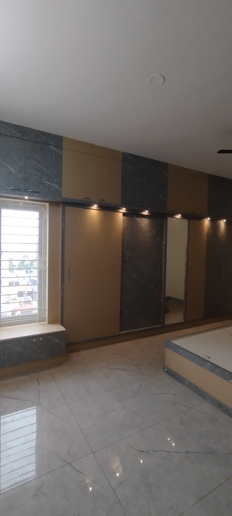 Room, rt nagar 4 Bedroom 2400 Sq.Ft. Penthouse In Rt Nagar Bangalore 8795116