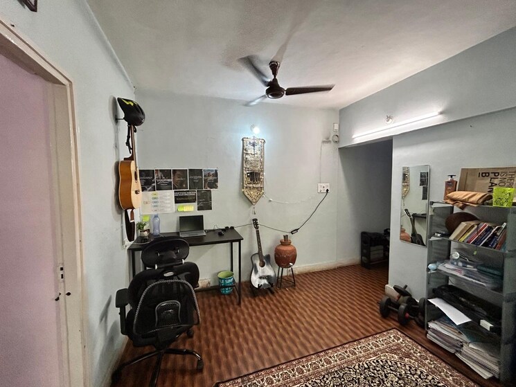 Living Room, riddhi-enclave-co-op-housing-society-ltd 2 Bedroom 950 Sq.Ft. Apartment In Viman Nagar Pune 8795119