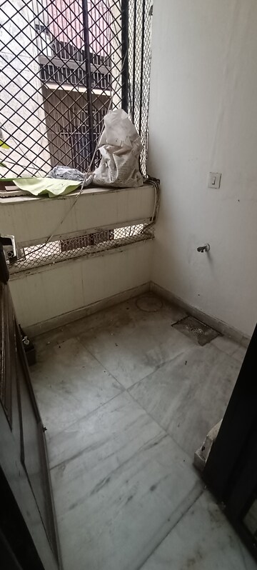 Kitchen in 2.5 BHK Builder Floor at Kalkaji – for Rent