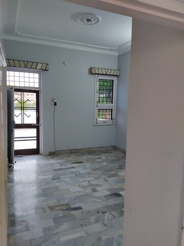 Room in 2 BHK Builder Floor at Urban Estate Phase ii – for Rent