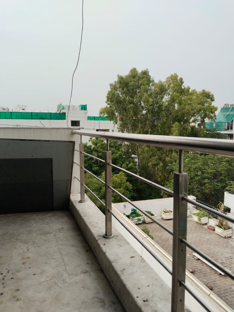 Balcony, saket 1 Bedroom 450 Sq.Ft. Builder Floor In Saket Delhi 8795146