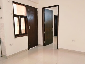 Bedroom in 1 BHK Builder Floor at Saket – for Rent