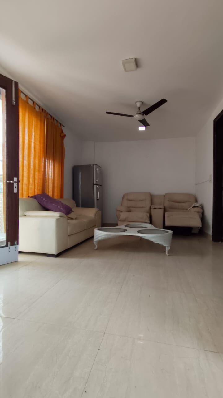 1 BHK Builder Floor For Rent in Ignou 